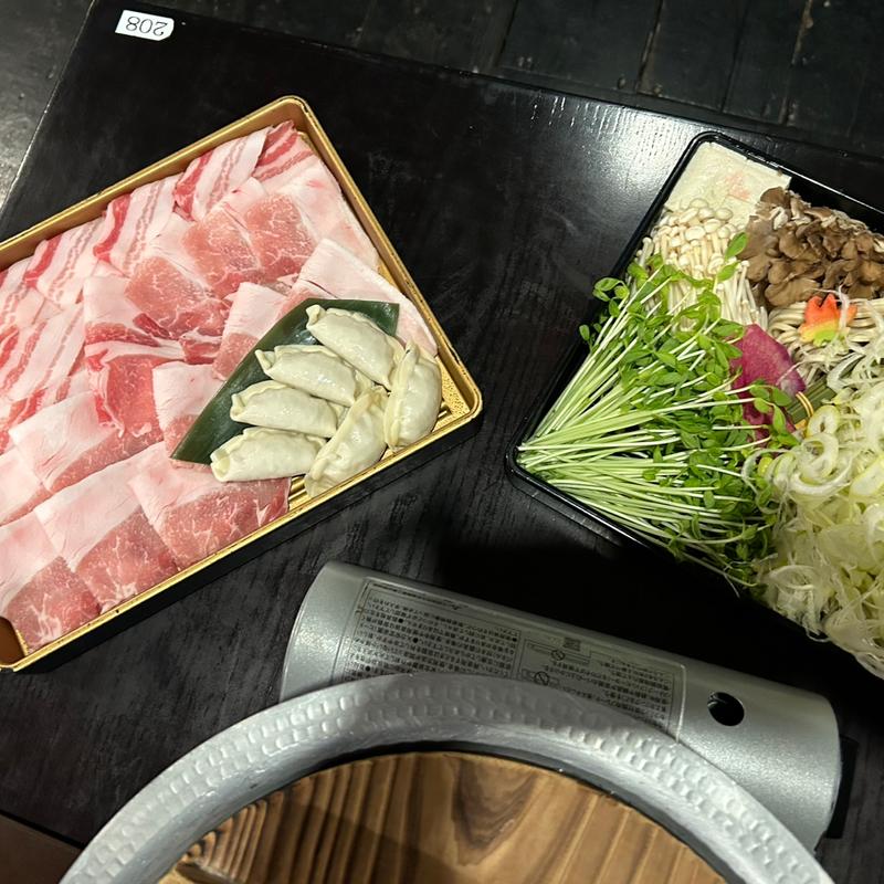 特選あぐーしゃぶしゃぶコース(百年古家 大家 （ひゃくねんこか うふやー）)