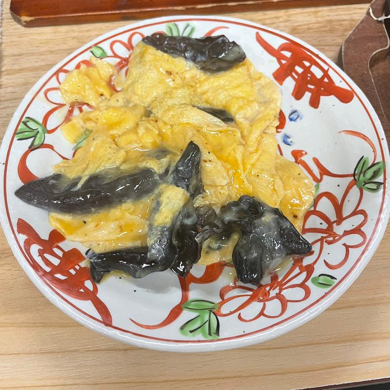 キクラゲ玉子とじ(大衆酒場 酒呑んで飯食って蛙之介 溝の口店)
