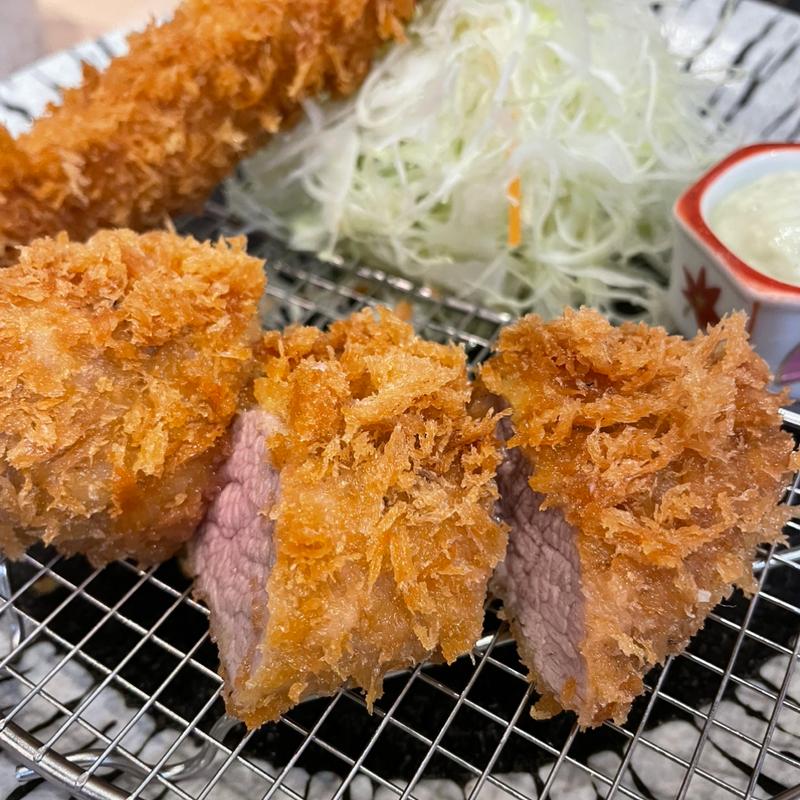 ヒレカツ(嬉嬉豚とんかつ「君に、揚げる。」池袋本店)