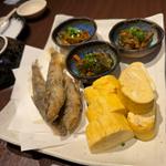 お通し　出汁巻き玉子　魚天ぷら