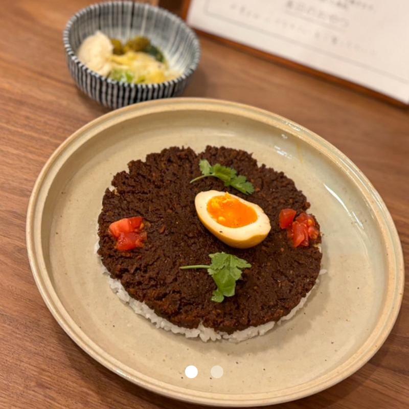 ドライカレー(カレーショップ フェンネル)