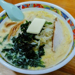 味噌カレー牛乳ラーメン(バター入り)(味の札幌 浅利 )