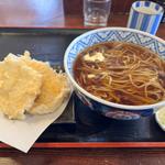 鳥天ぷら2枚　暖かい蕎麦