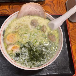 バジルチーズラーメン