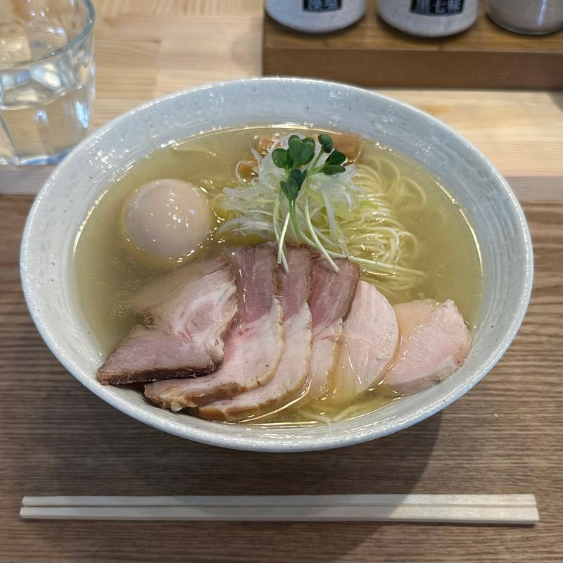 特製鶏塩らぁ麺(MENYA OKIBI)