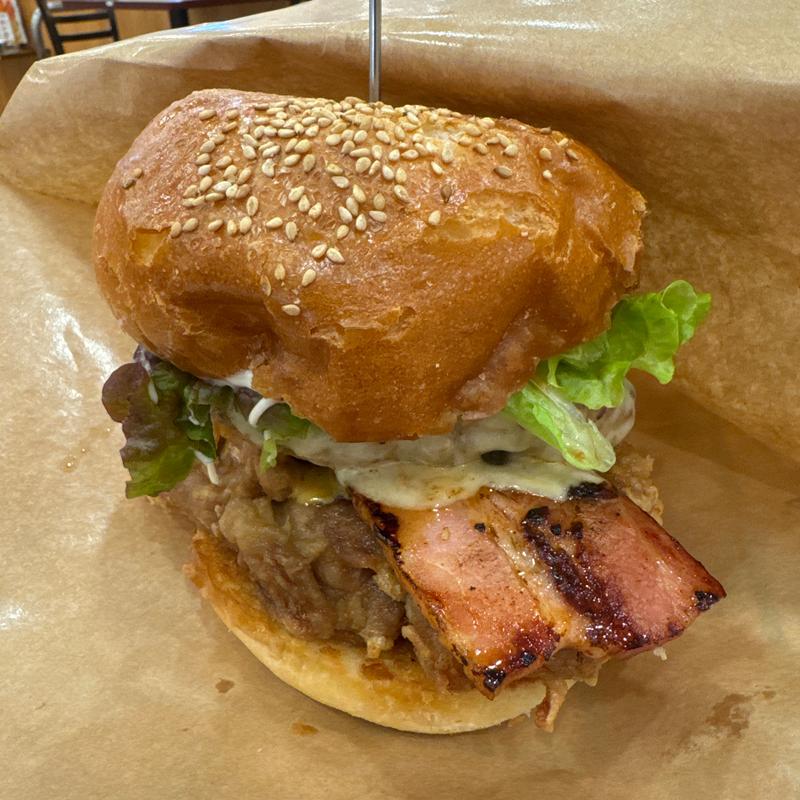 CPBバーガー(半身揚げのジョニー)