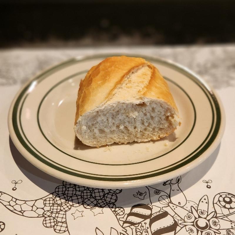 スペインのパン(ガストロテカ ビメンディ)