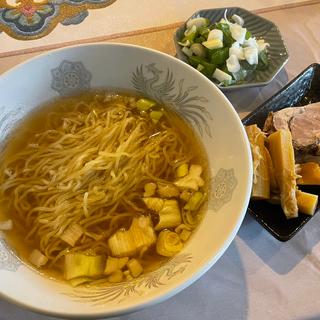 元祖とんみん＋チャーシュー＋極太メンマ＋ネギ増し別皿で(13湯麺 ～集TSUDOI～)