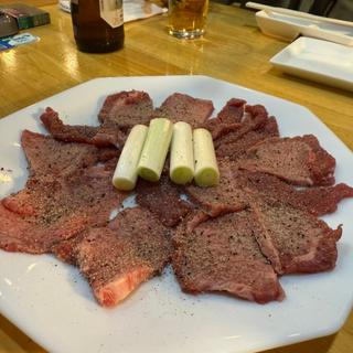 (焼肉べにや)