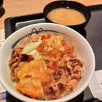 キャベツとベーコンのペペロンチーノ牛めし