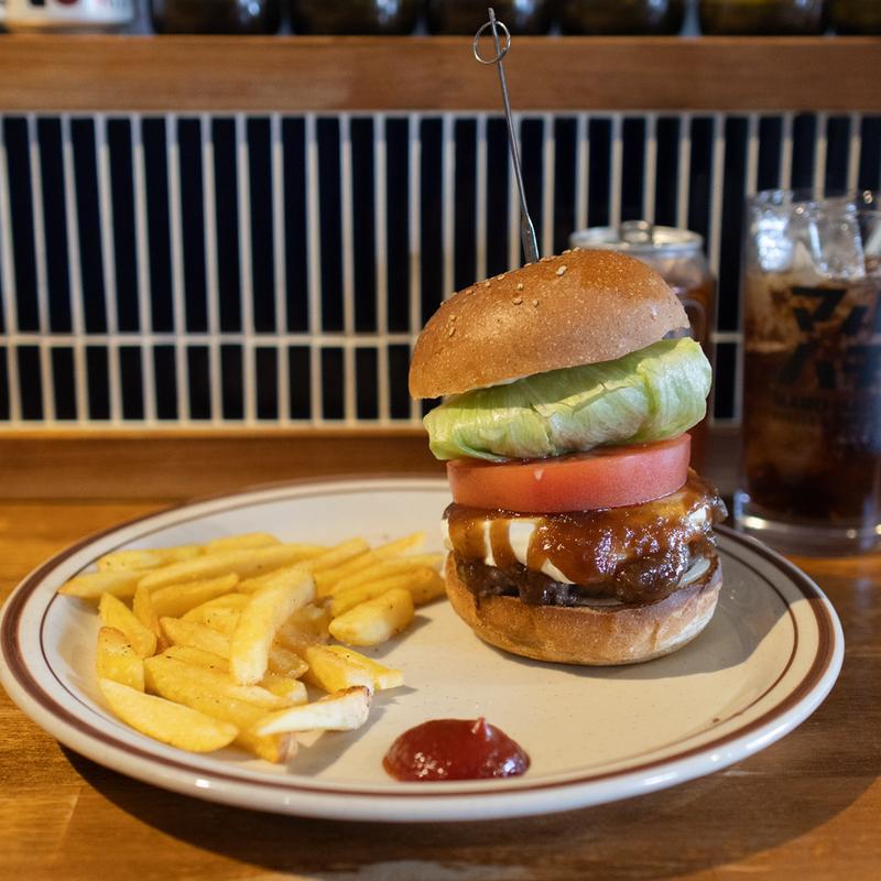 サワークリームテリヤキバーガー(マルハチバーガースタンド)