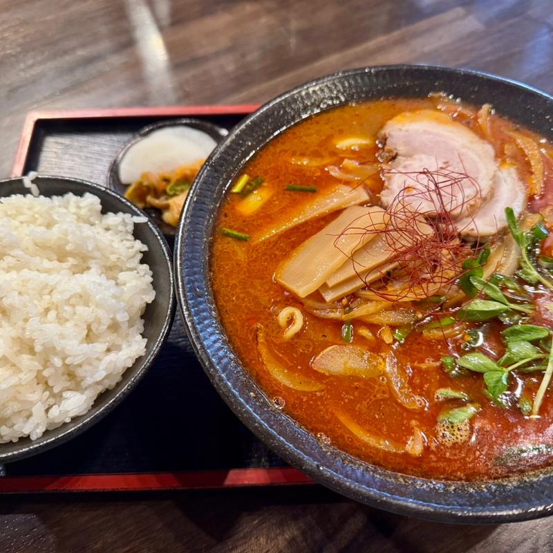 地獄ラーメン 大辛(だいとうえん )