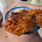 名物カツ丼(白孔雀食堂 （しろくじゃくしょくどう）)