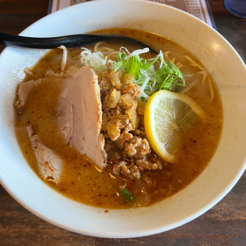 えびしお火山(ら麺はちに )