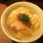 ワンタン麺塩(らぁ麺 花筏)