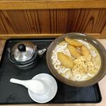 ごぼう天うどん(牧のうどん 博多バスターミナル店)