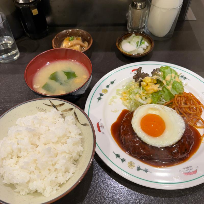 デミ玉ハンバーグ定食(いいおか)