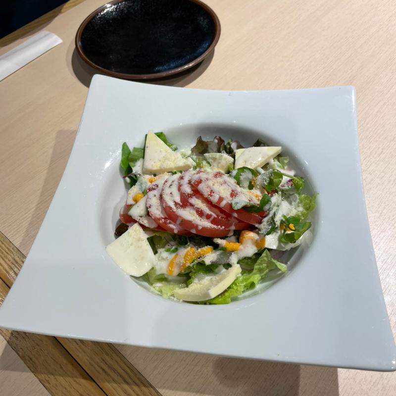 トマトサラダ(京風ダイニング 京都高台寺 よ志のや )