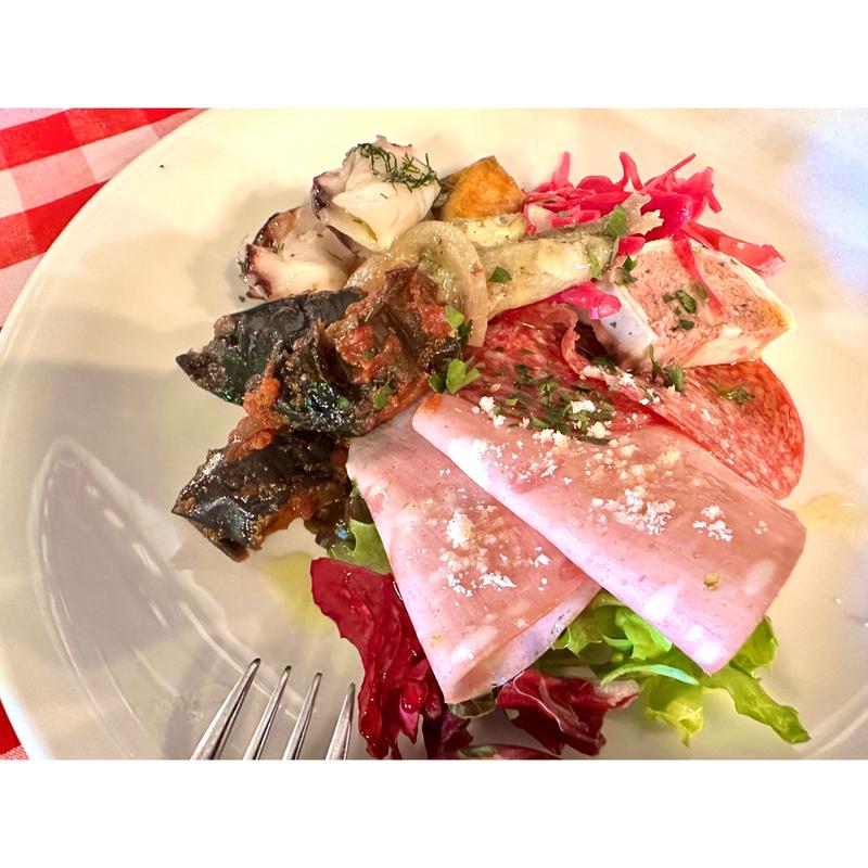 前菜盛り合わせ(トラットリア ピッツェリア エレファンテ)