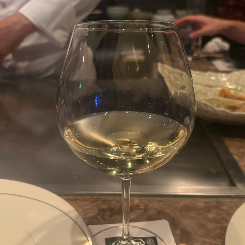 白ワイン(鉄板焼き 濱 新宿本店)