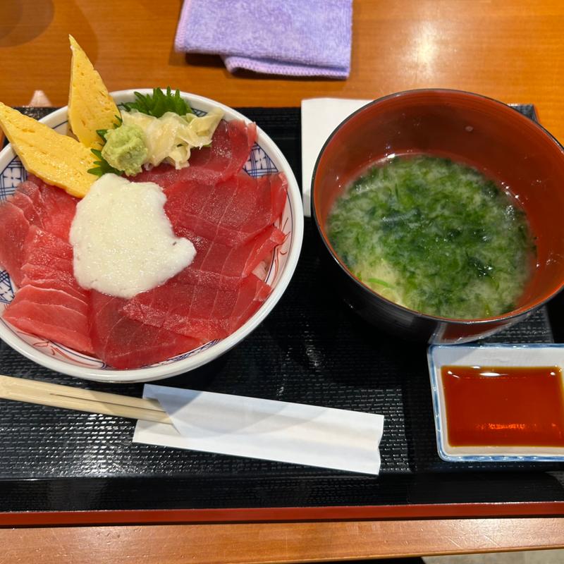 まぐろとろろ丼(磯丸水産食堂 イオンモール幕張新都心店)