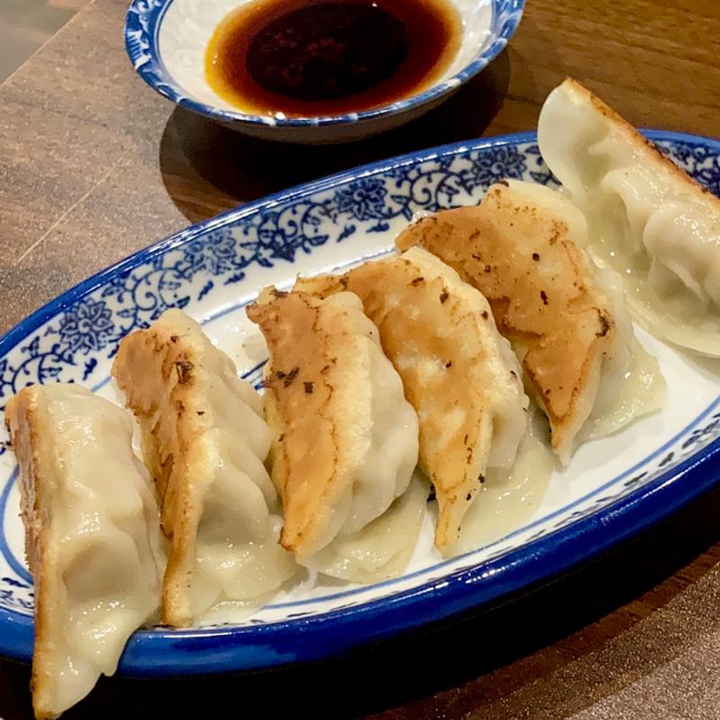 餃子(台湾料理 営業中 北巽店)