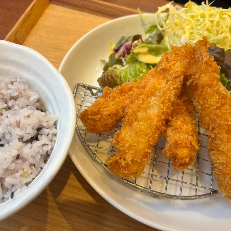 エビフライ定食(さかい珈琲 京都園部店)