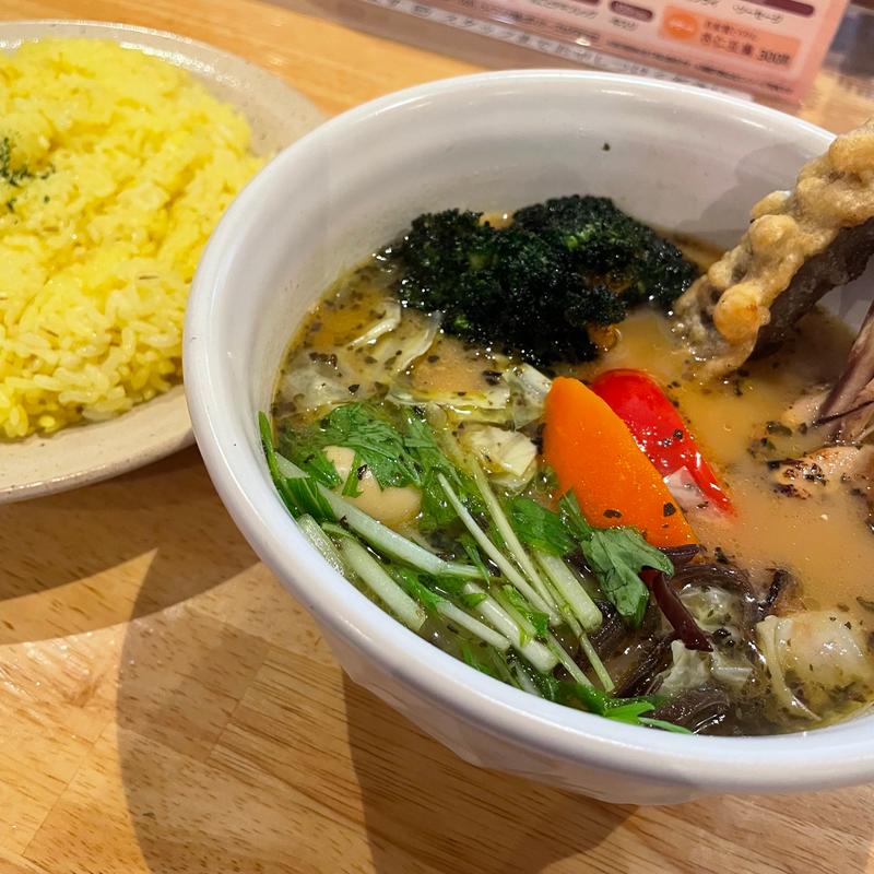 丸ごとチキンレッグのカリー(札幌スープカリー 荒谷商店 （サッポロスープカリー アラタニショウテン）)