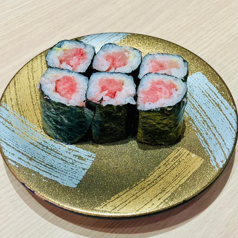 中とろ鉄火巻き(すし松 エキア プレミエ 和光市駅店)