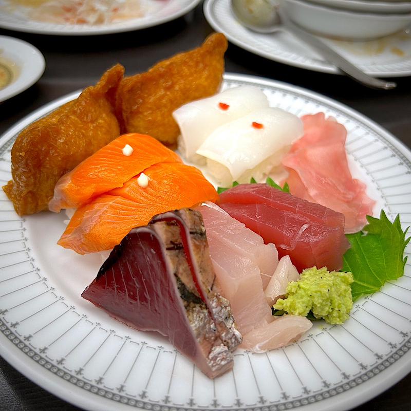 寿司、刺身(春日居びゅーほてる )