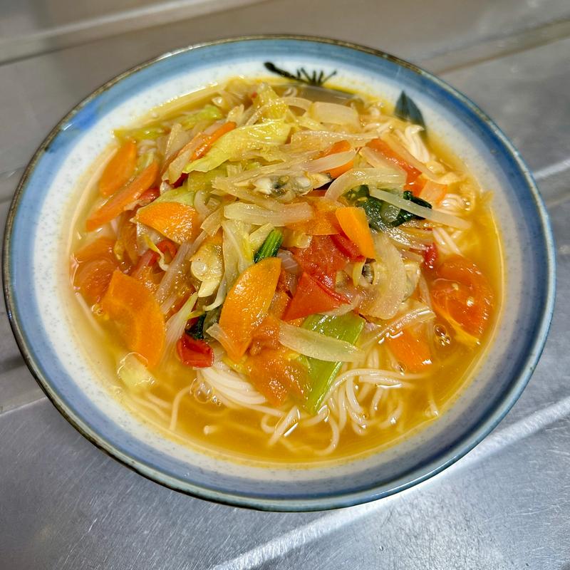 野菜たっぷりトマト入りにゅうめん(ベルクス 東墨田店)