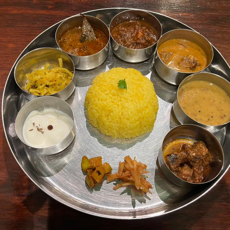 3種類のマトンカリープレート(對馬流南インド系辛口料理店タリカロ)