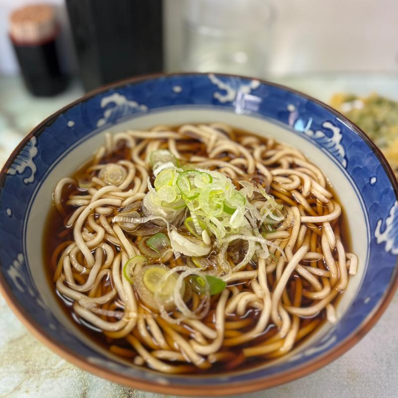 かけそば(立喰いそば 遠野屋)