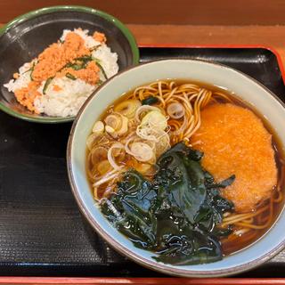 日替定食（コロッケそば+鮭ごはん）(そば うどん 元長)