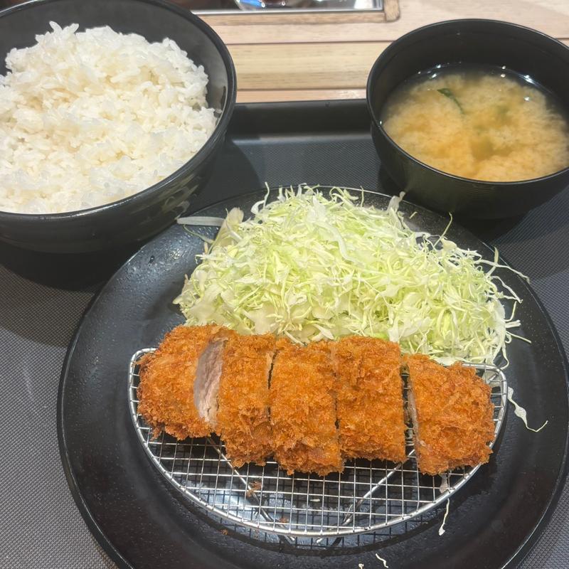 丸太ヒレかつ定食(松のや 中野坂上店)