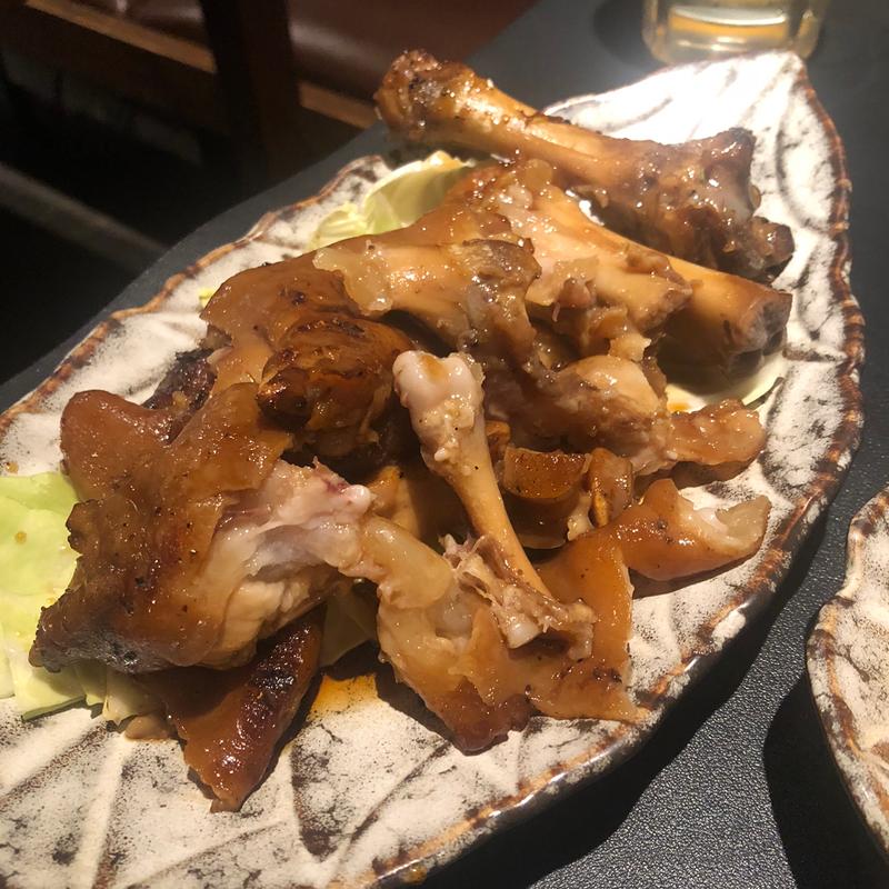 豚足(長浜百味ラーメン 四川香辣牛肉麵)