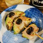 アボカド海苔佃煮巻き串(もつ焼きごえん 野毛店)