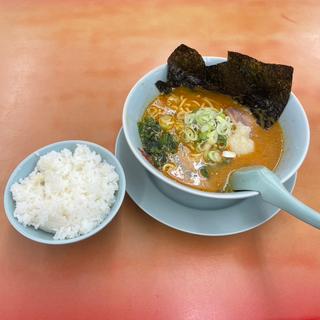 特製味噌ラーメン　半ライス(ラーメン山岡家 越谷レイクタウン店)