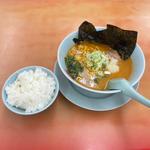 特製味噌ラーメン　半ライス