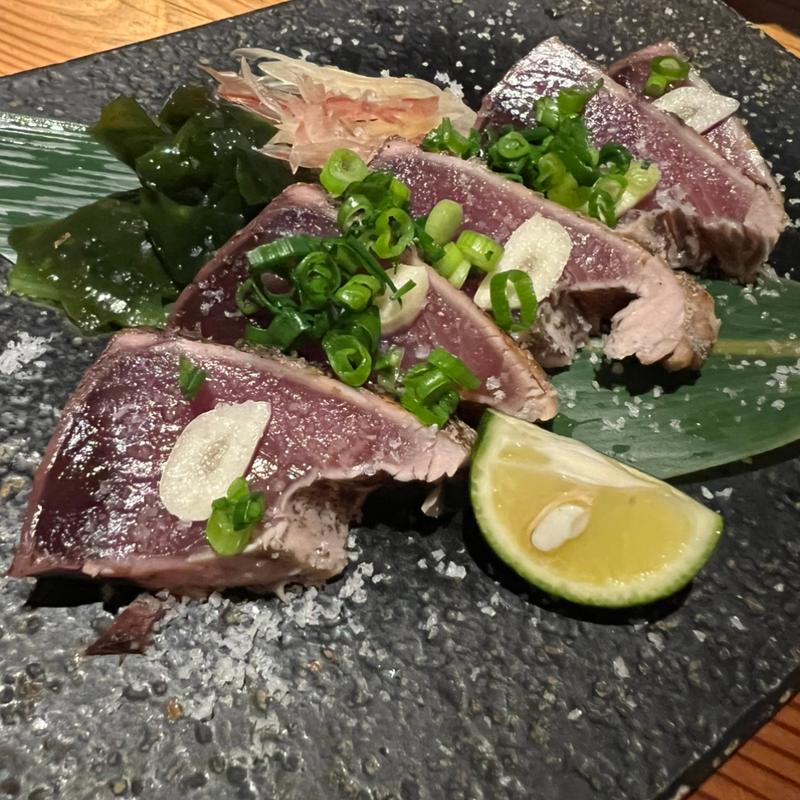 戻り鰹の塩たたき(翔乃家 （しょうのや）)