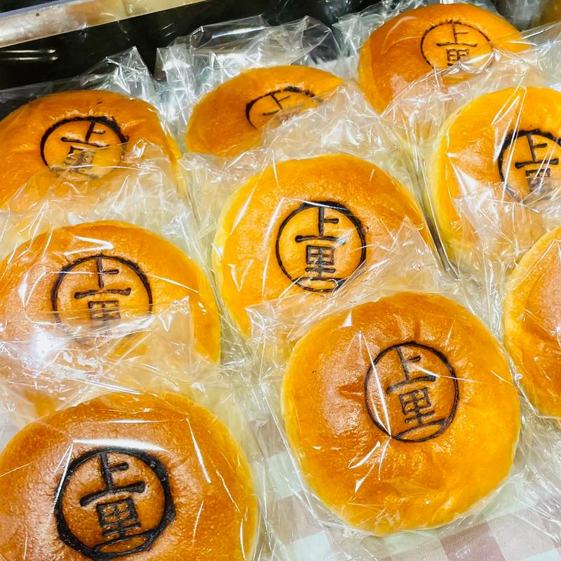 ホイップ粒あんぱん(プリンスフルーニ)