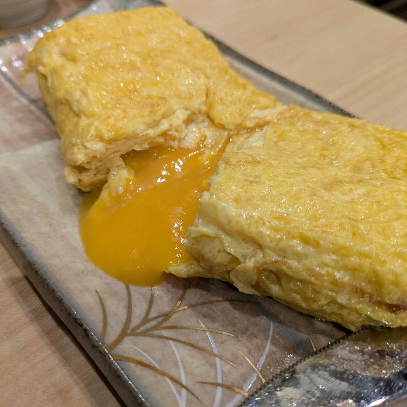 フォンダンだし巻き玉子(庄内鮮魚と炭火焼鳥 アヤメザカ)