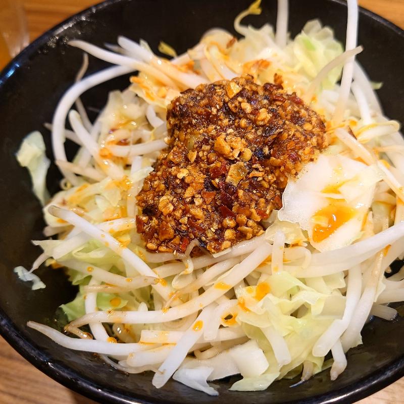 ラー油もやキャベ(壱角家 柏東口店)