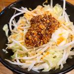 ラー油もやキャベ