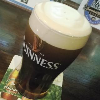 ギネスビール（ハーフパイント）(ザ・グラフトン )