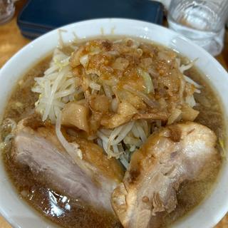 ラーメン300g(六麓 豚らーめん)