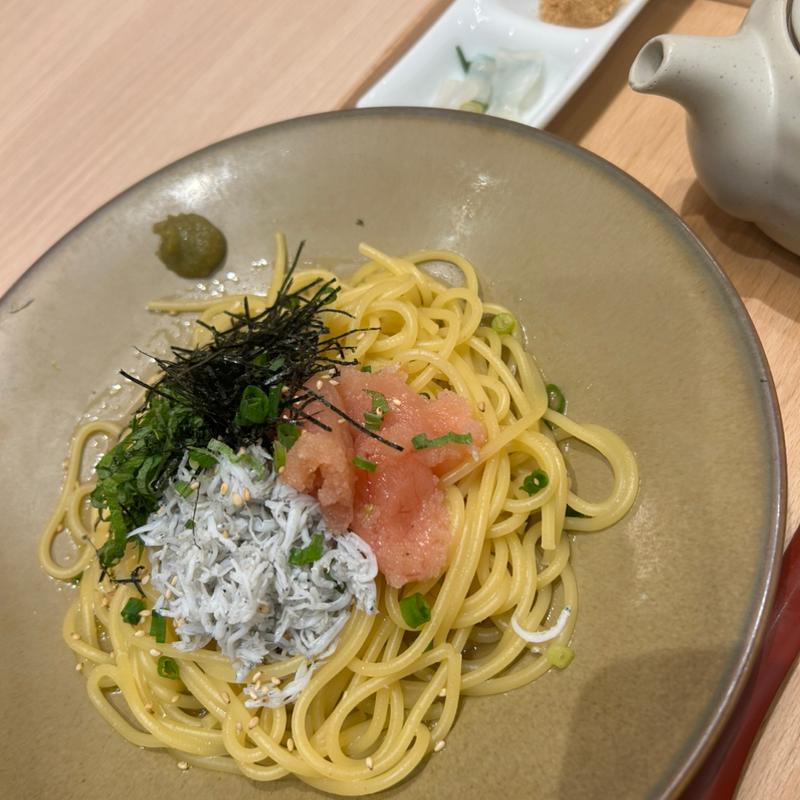 ぷちぷちたらこと釜揚げしらすのかけだしパスタ(おだしもん 北千住マルイ店)