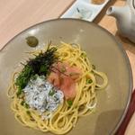ぷちぷちたらこと釜揚げしらすのかけだしパスタ
