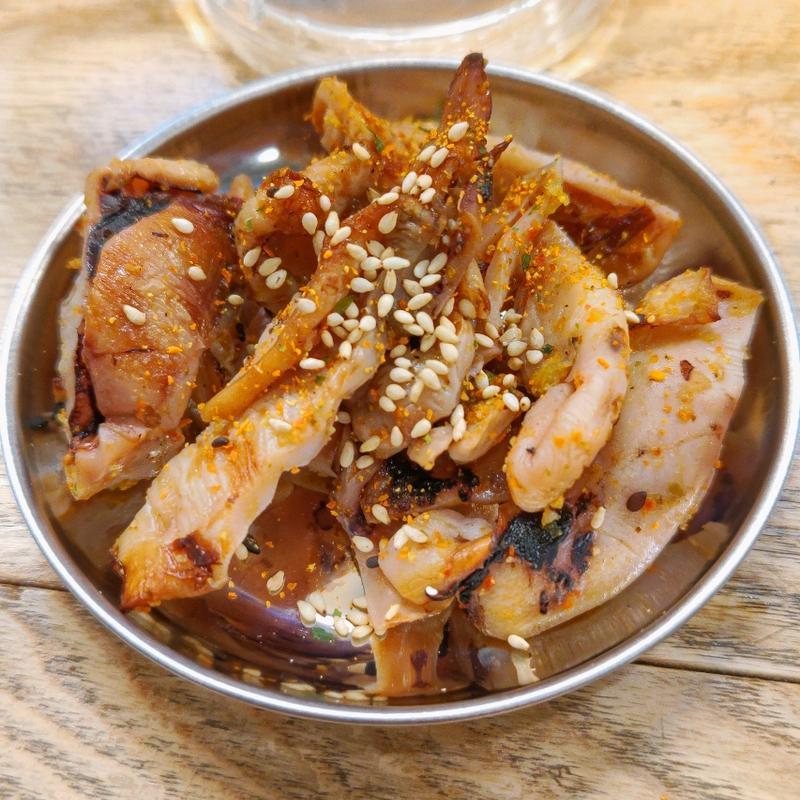 おつまみ焼きイカ(太陽ホエール 野毛本店)