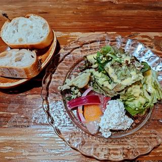 本日の前菜盛り合わせ(PASTA  COVO)
